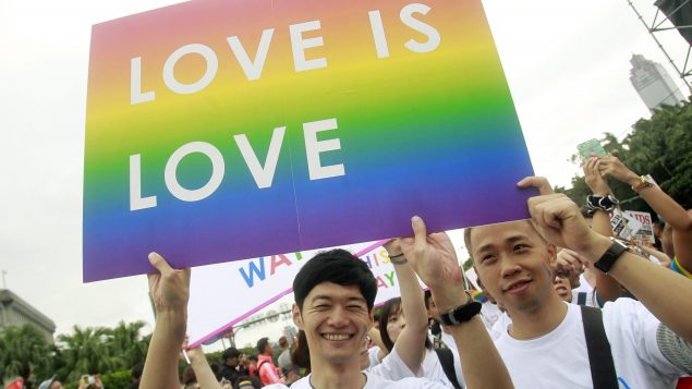“我们是亚裔、同性恋、并深感自豪”