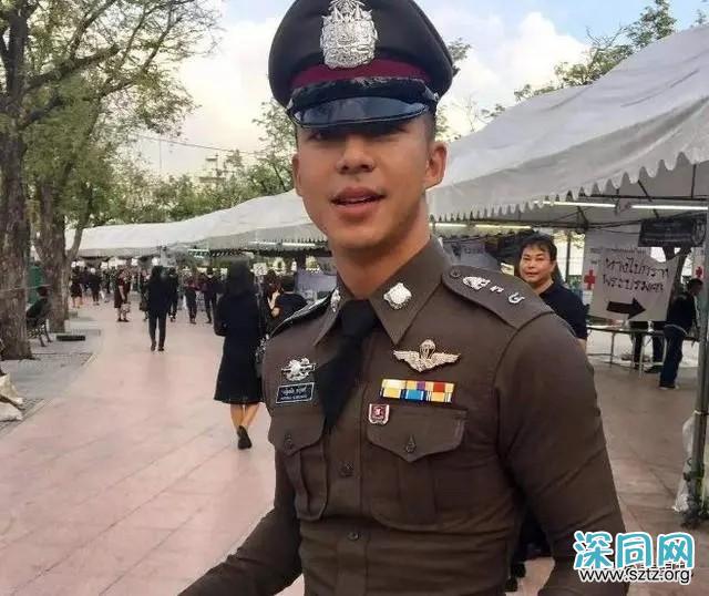 警察是泰国帅哥比例较高的一个行业，让我们看看制服帅哥们